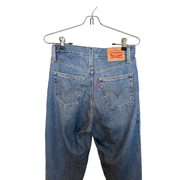 Levi’s High Waisted Mom Jean 26 - Picture 6 of 7